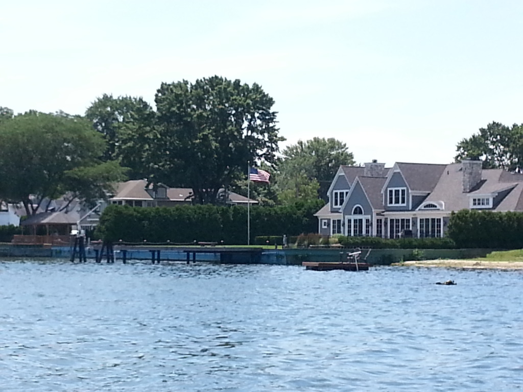 Lake Saint Clair Homes Serving Grosse Point, St. Clair Shores